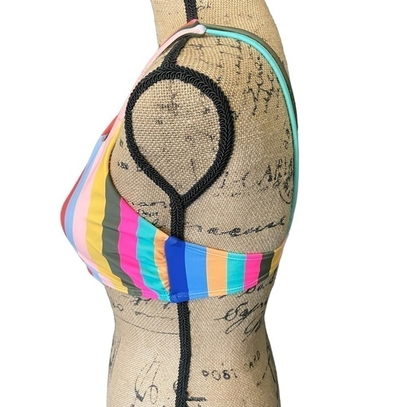 NO Boundaries swim top. Size Large 11/13. - Picture 2 of 7